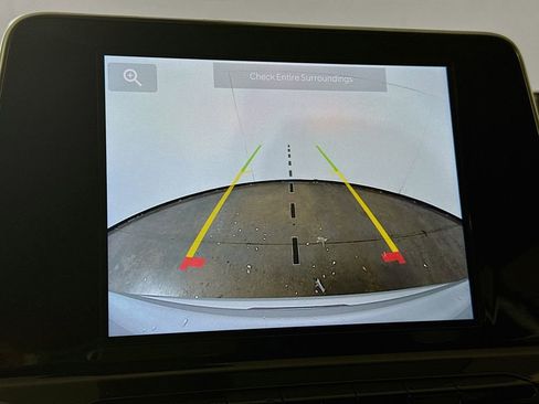 Used 2025 Jeep Compass Latitude image 15