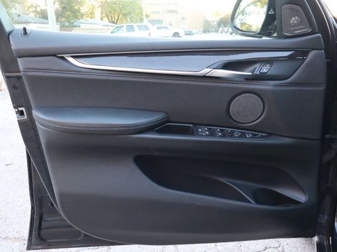 Used 2018 BMW X5 xDrive35i w/ M Sport Package image 10