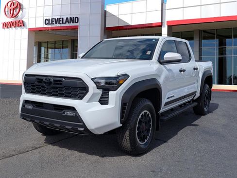 New 2026 Toyota Tacoma TRD Off-Road image 4