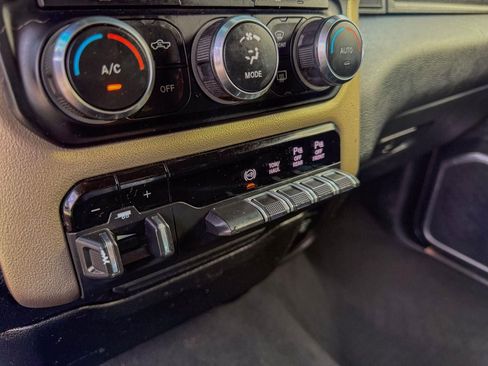 Used 2020 RAM 2500 Laramie image 29