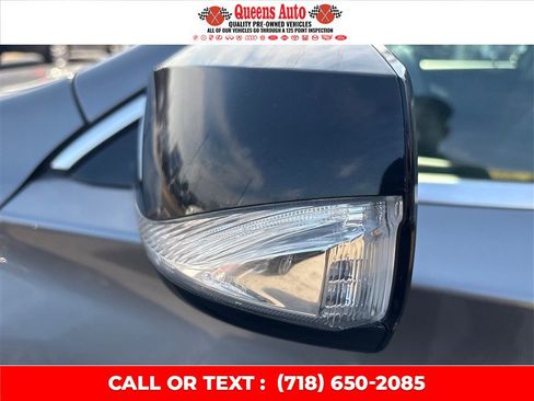 Used 2018 INFINITI QX30 AWD image 32