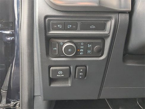 Used 2022 Ford F150 Raptor w/ Equipment Group 801A High image 12