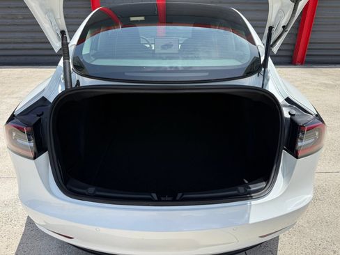 Used 2022 Tesla Model 3 RWD image 17
