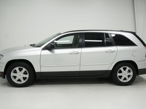Used 2005 Chrysler Pacifica Touring FWD image 7