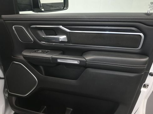 Used 2023 RAM 1500 Laramie AWD/4WD image 13