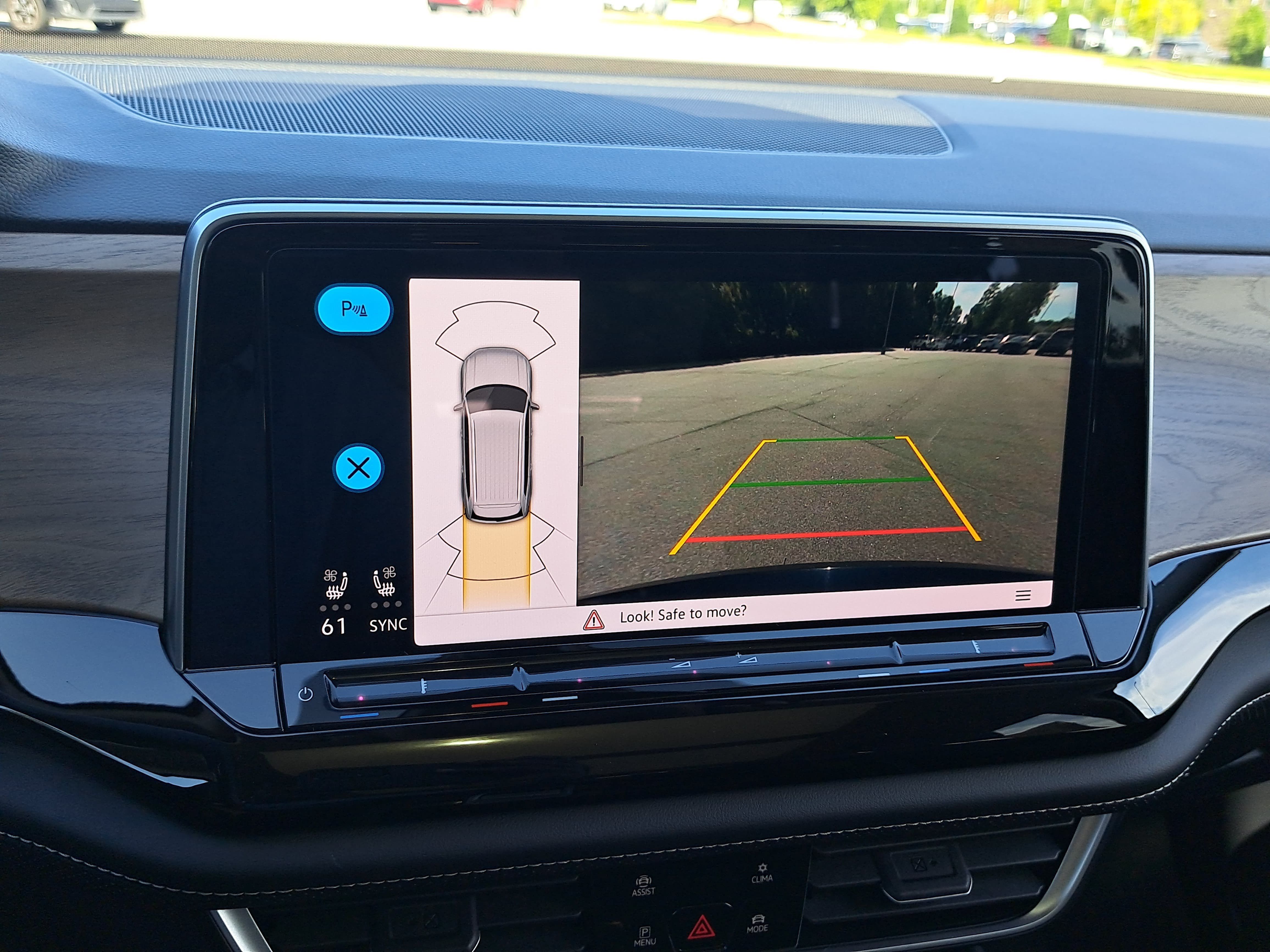 Used 2026 Volkswagen Atlas SE w/ Panoramic Sunroof Package FWD image 26