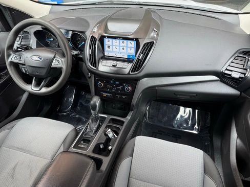 Used 2019 Ford Escape SE image 21