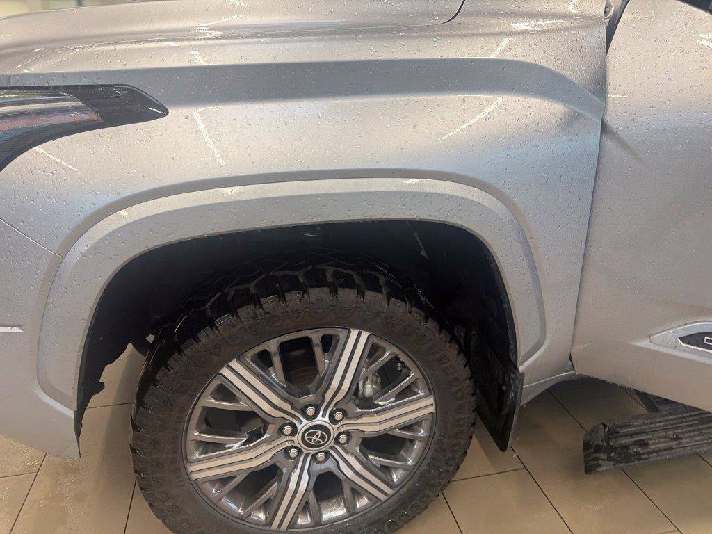 Used 2024 Toyota Tundra Capstone AWD/4WD image 3