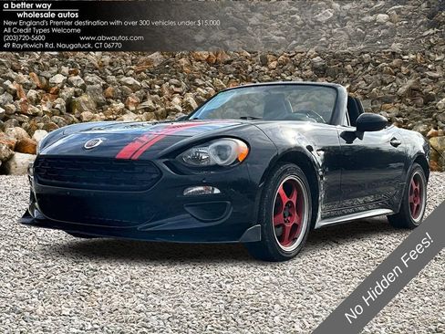 Used 2018 FIAT 124 Spider Classica RWD image 1