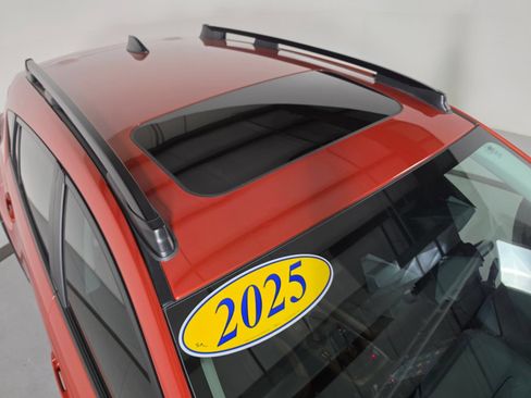 Certified 2025 Subaru Crosstrek 2.5i Limited w/ Popular Package #4A AWD/4WD image 14