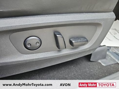 Used 2023 Nissan Pathfinder SL image 39