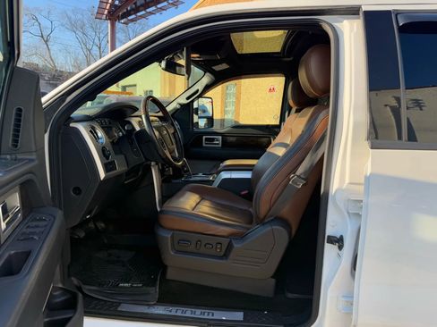 Used 2013 Ford F150 Platinum w/ Max Trailer Tow Pkg image 24