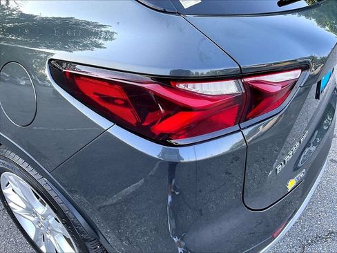 Used 2019 Chevrolet Blazer LT w/ Sun and Wheels Package AWD/4WD image 32