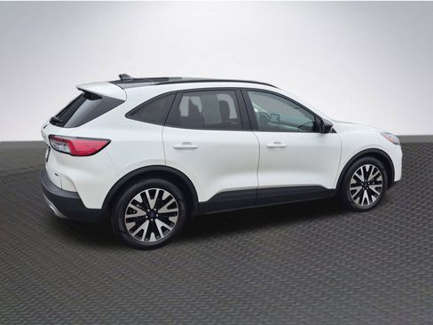 Certified 2020 Ford Escape SE Sport image 4