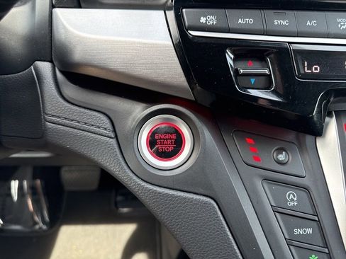 Used 2025 Honda Odyssey Sport-L image 26