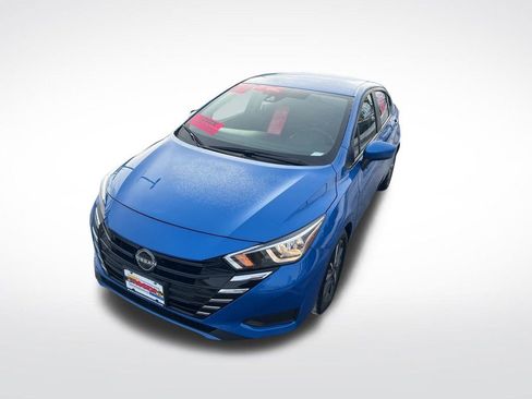 Certified 2023 Nissan Versa SV image 33
