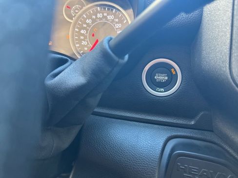 Used 2025 RAM 3500 Tradesman w/ Chrome Appearance Group image 39