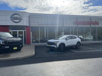 Certified 2025 Nissan Kicks SV