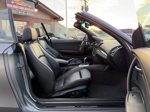 Used 2011 BMW 135i Convertible image 19