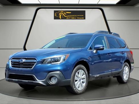 Used 2019 Subaru Outback 2.5i Premium AWD/4WD image 1