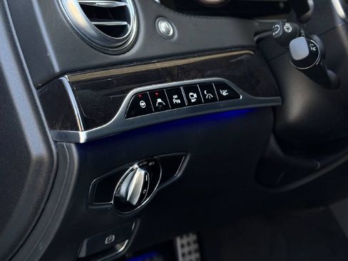 Used 2015 Mercedes-Benz S 63 AMG 4MATIC Sedan image 16