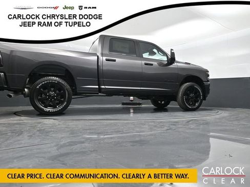 New 2026 RAM 3500 Big Horn AWD/4WD image 32