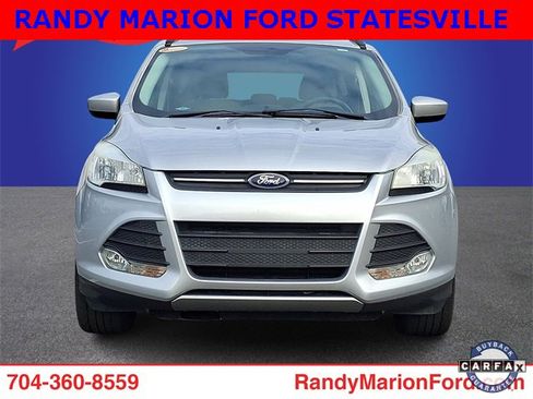 Used 2016 Ford Escape SE w/ Equipment Group 201A image 2