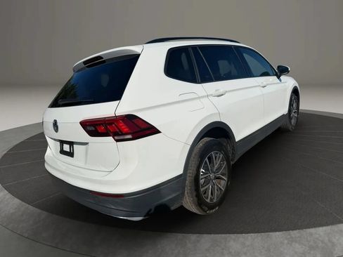 Used 2021 Volkswagen Tiguan S FWD image 5