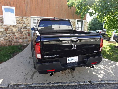 Used 2023 Honda Ridgeline RTL image 5