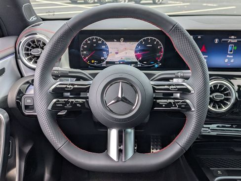 New 2026 Mercedes-Benz CLA 250 4MATIC image 19