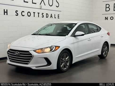 Used 2018 Hyundai Elantra SEL FWD image 8