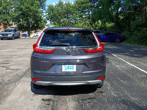Used 2018 Honda CR-V EX image 4
