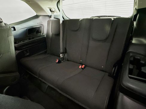 Used 2025 Subaru Ascent Premium image 27