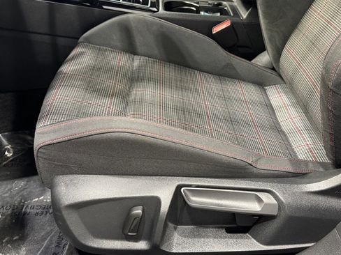 Used 2024 Volkswagen GTI S image 19