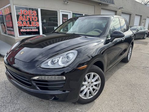 Used 2011 Porsche Cayenne AWD/4WD image 2