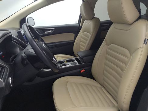 Used 2023 Ford Edge SEL image 17