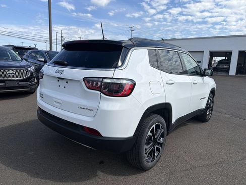 Used 2023 Jeep Compass Limited AWD/4WD image 5