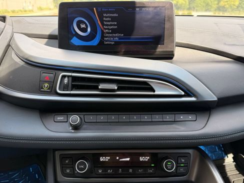 Used 2016 BMW i8 AWD/4WD image 29