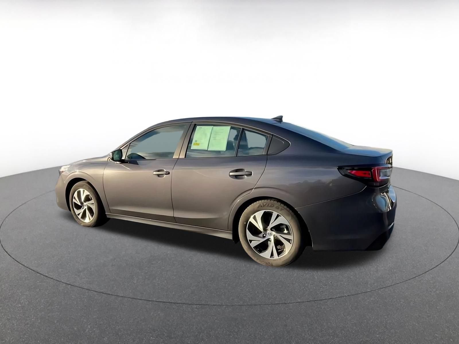 Used 2025 Subaru Legacy Premium AWD/4WD image 9