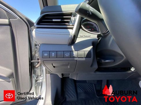 Certified 2024 Toyota Camry XLE FWD image 33