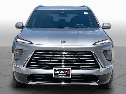 Used 2026 Buick Enclave Preferred FWD image 4