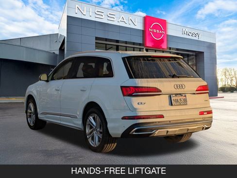 Used 2022 Audi Q7 2.0T Premium w/ Convenience Package image 7