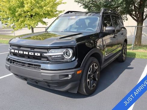 Used 2023 Ford Bronco Sport Outer Banks w/ Tech Package AWD/4WD image 8