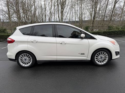Used 2014 Ford C-MAX Energi w/ Equipment Group 303A image 4