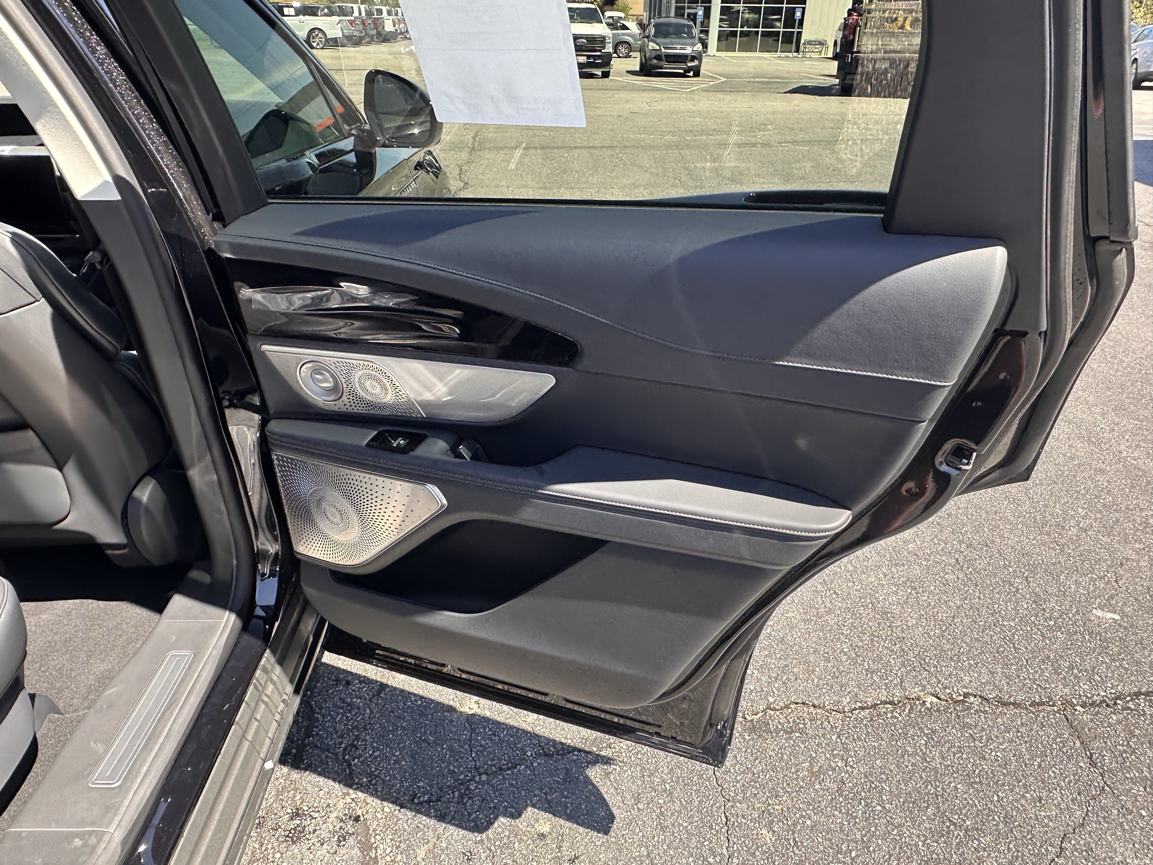 Used 2026 Lincoln Nautilus Reserve AWD/4WD image 21