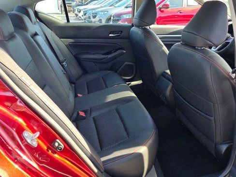 Used 2024 Nissan Altima 2.5 SR image 15