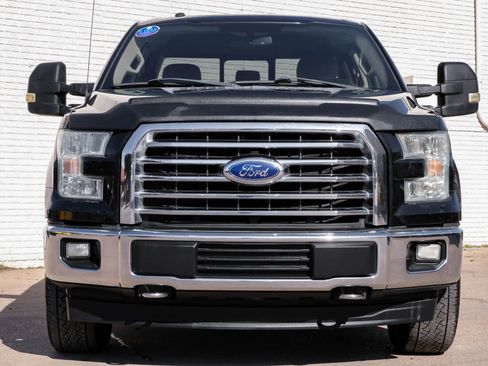 Used 2017 Ford F150 XLT w/ Equipment Group 302A Luxury image 4