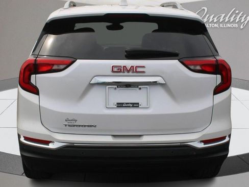 Used 2021 GMC Terrain SLT image 5