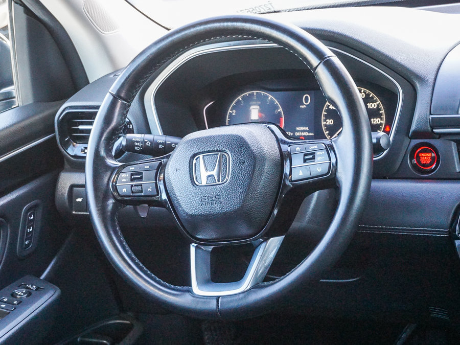 Used 2025 Honda Pilot EX-L image 17