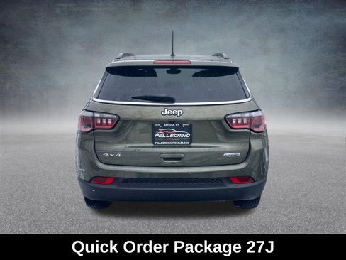 Used 2018 Jeep Compass Latitude image 5